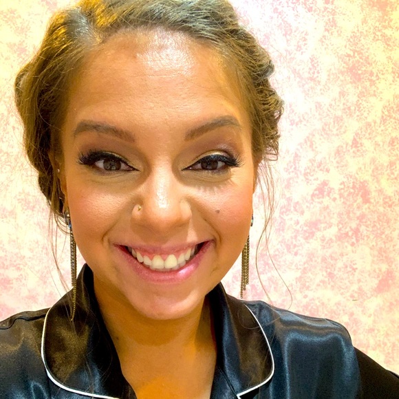 Meet your Posher, Ginger - Picture 2 of 2